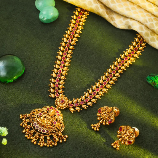 Divine Prosper Necklace Set