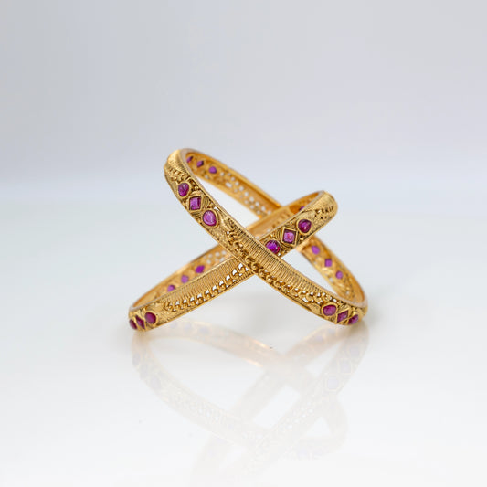 Classic Gold-Plated Temple Bangle V-1242