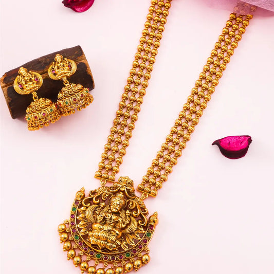 Minimalist Temple Pendant Set – Gold-Plated Ruby Charm