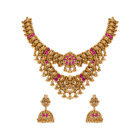 Nayana Aura Necklace Set