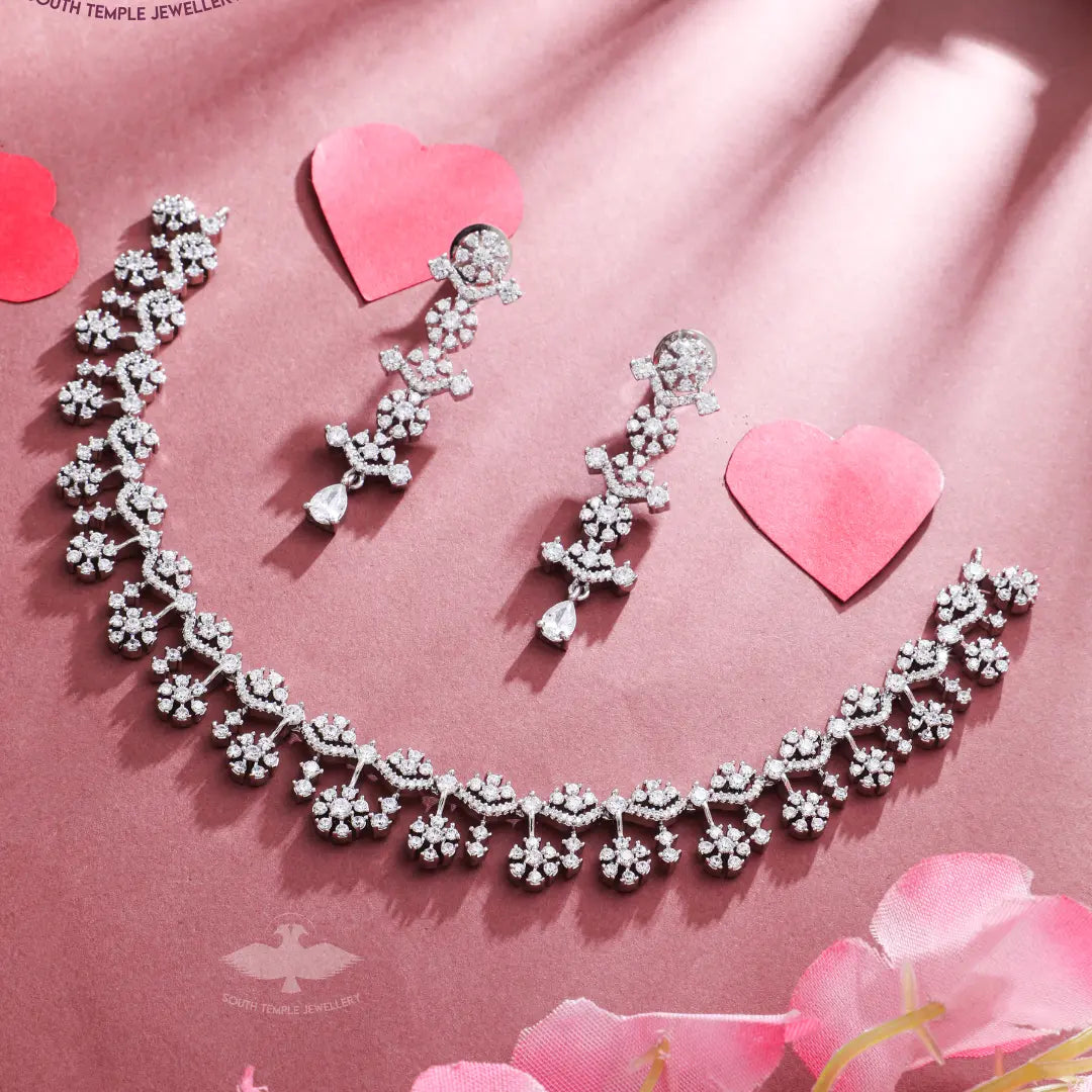 Short Necklace