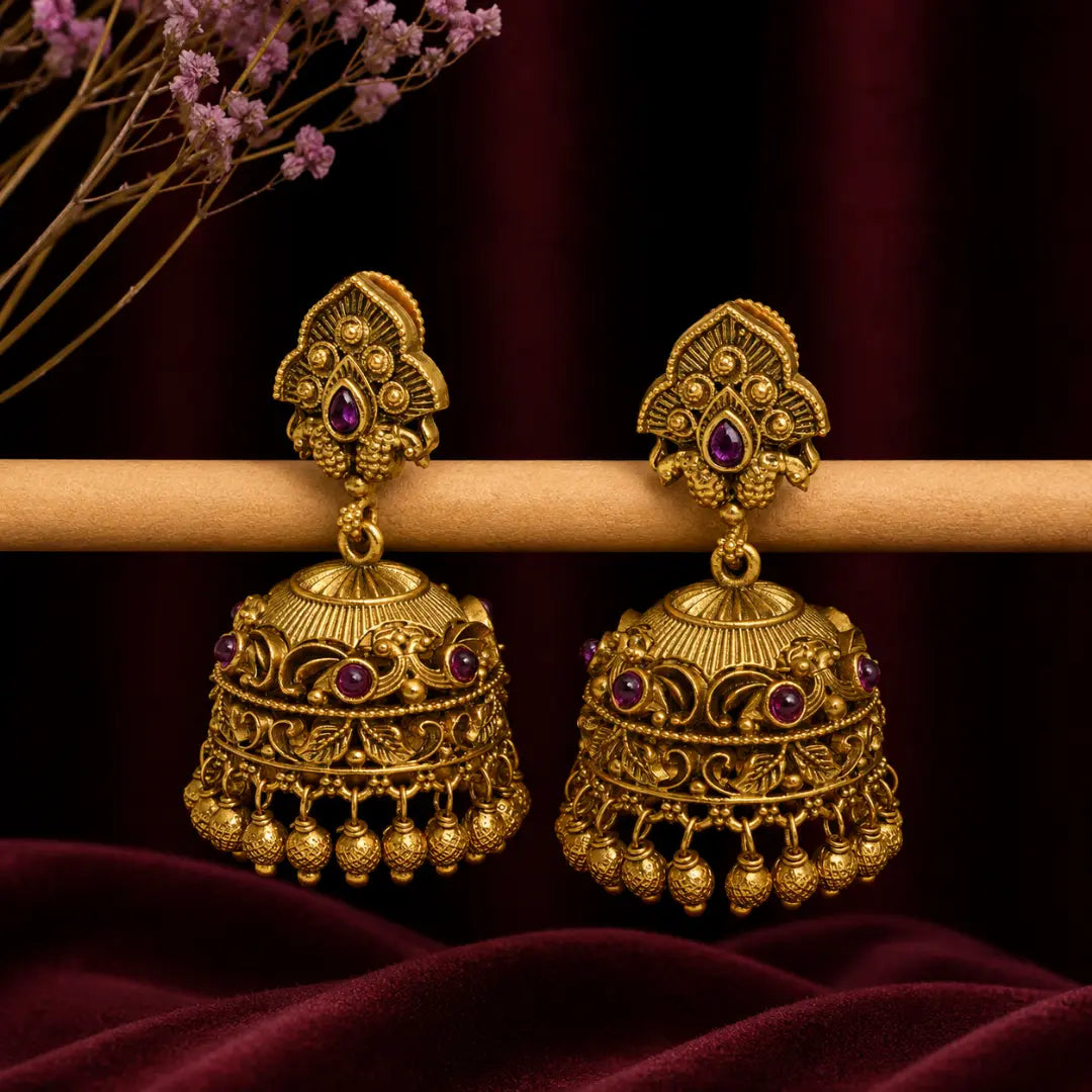 Classic Gold-Plated Jhumka R-1152