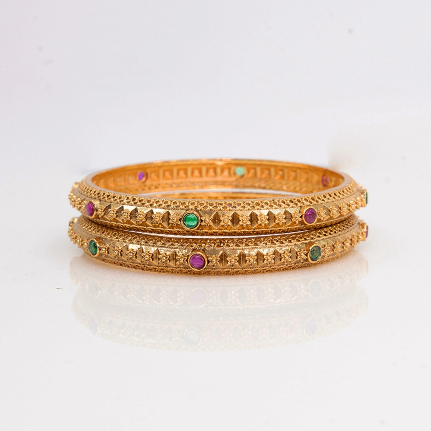 Antique Flower Temple Bangle with Gold-Plated Detailing V-1765