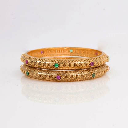 Antique Flower Temple Bangle with Gold-Plated Detailing V-1765