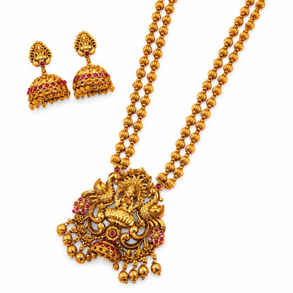 Modern Minimal Gold Pendant Set – Everyday Ethnic Elegance