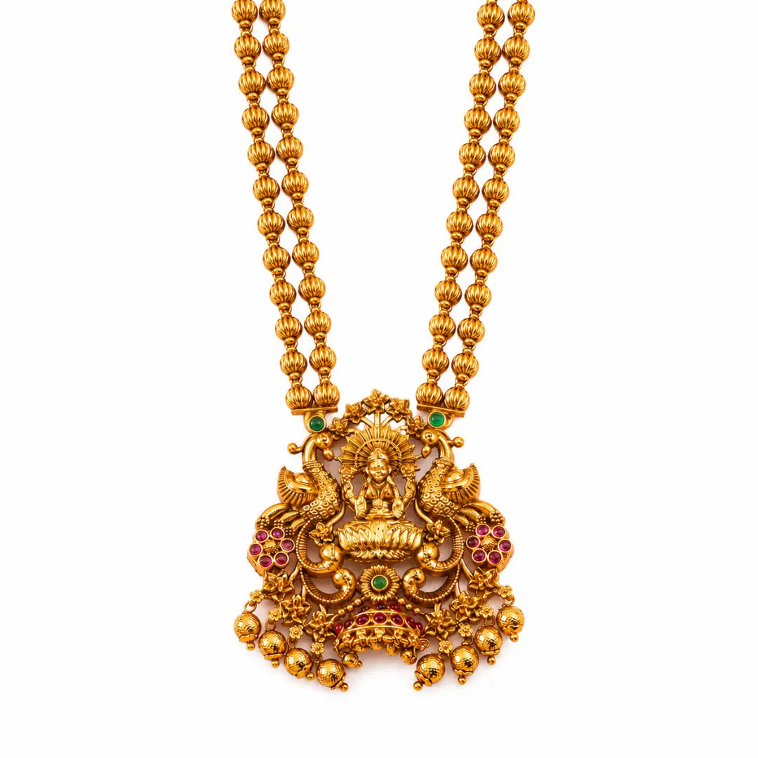 Modern Minimal Gold Pendant Set – Everyday Ethnic Elegance