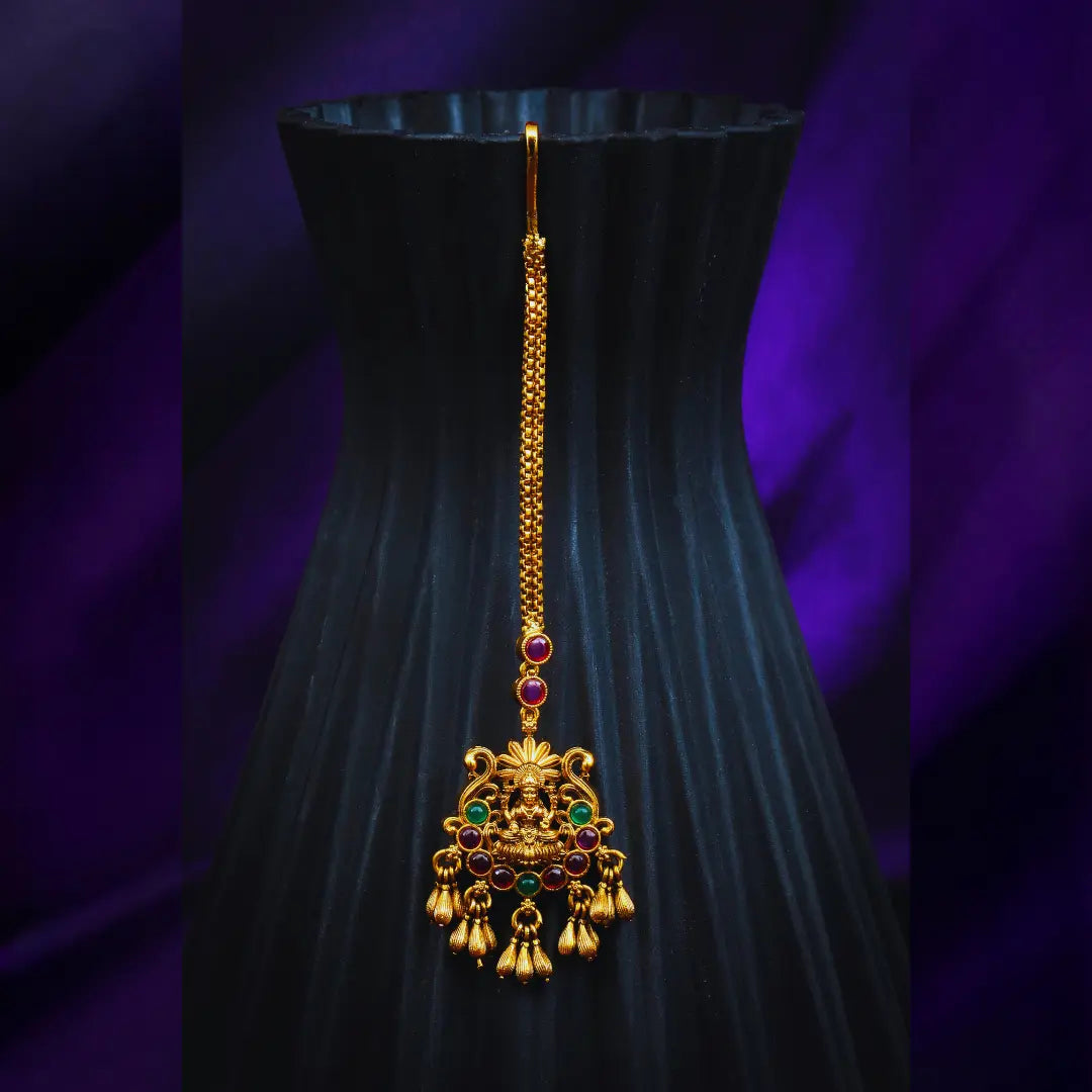 Temple Jewellery Laxmi Maang Tikka – South Indian Elegance