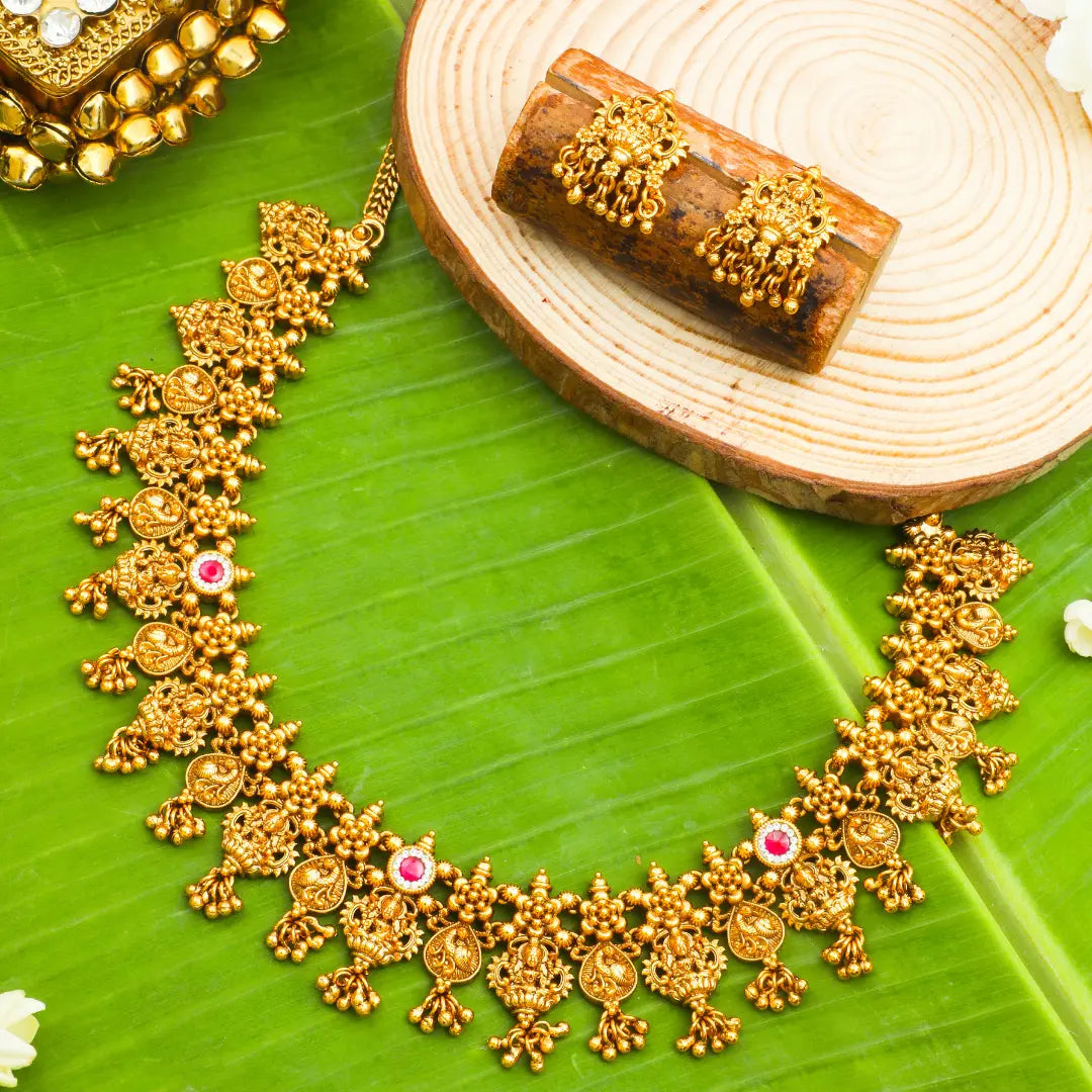 Gaja Kasu Temple Jewellery Short Necklace Set for South Indian Bridal