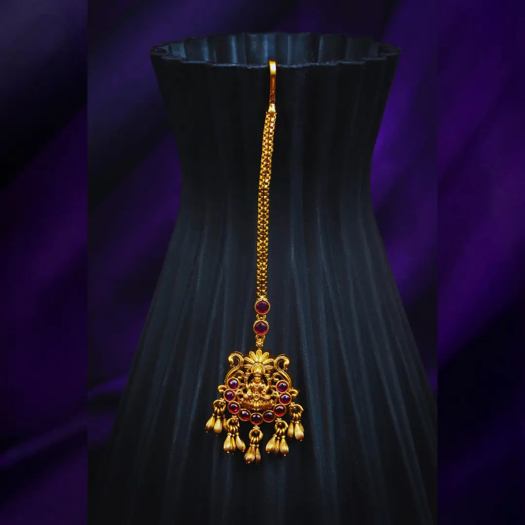 Temple Jewellery Laxmi Maang Tikka – South Indian Elegance