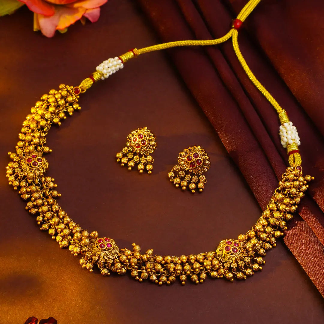 South Indian Temple Necklace Set – Pearl & Gemstone Beauty