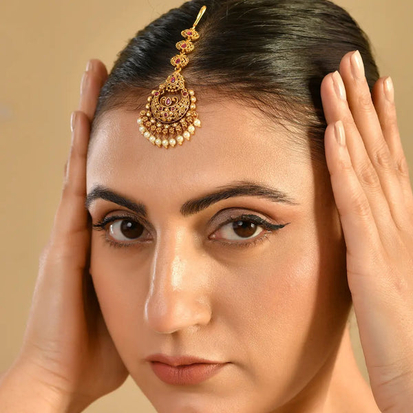 Stunning Antique Finish Gold-Plated Maang Tikka T-11
