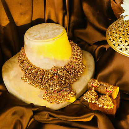 Pachi Swarna Muthu Mala Haar Short Necklace Set | Gold-Plated Temple J-1049