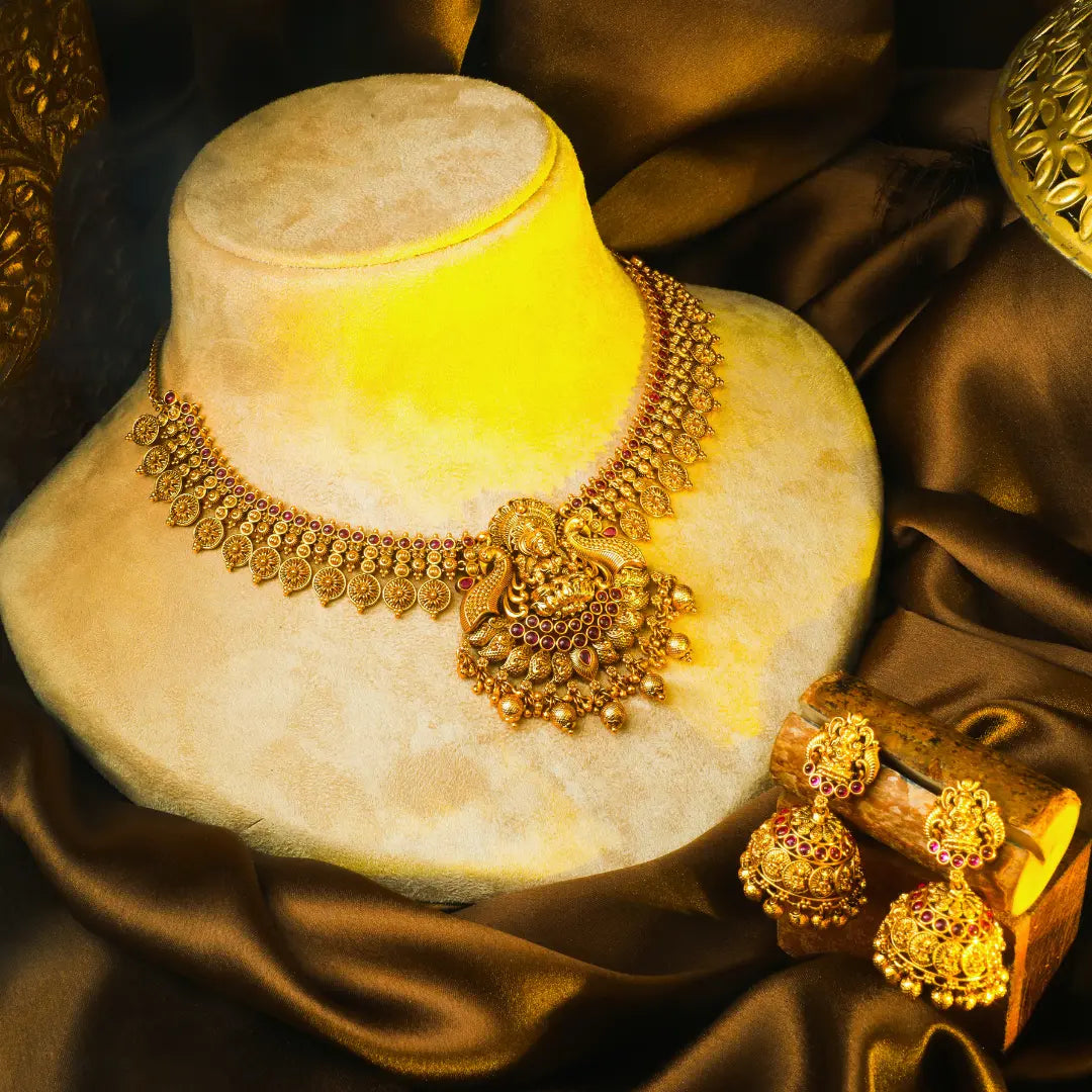 Swarna Kamalam Manga Haar Short Necklace Set | Gold-Plated Temple K-1893