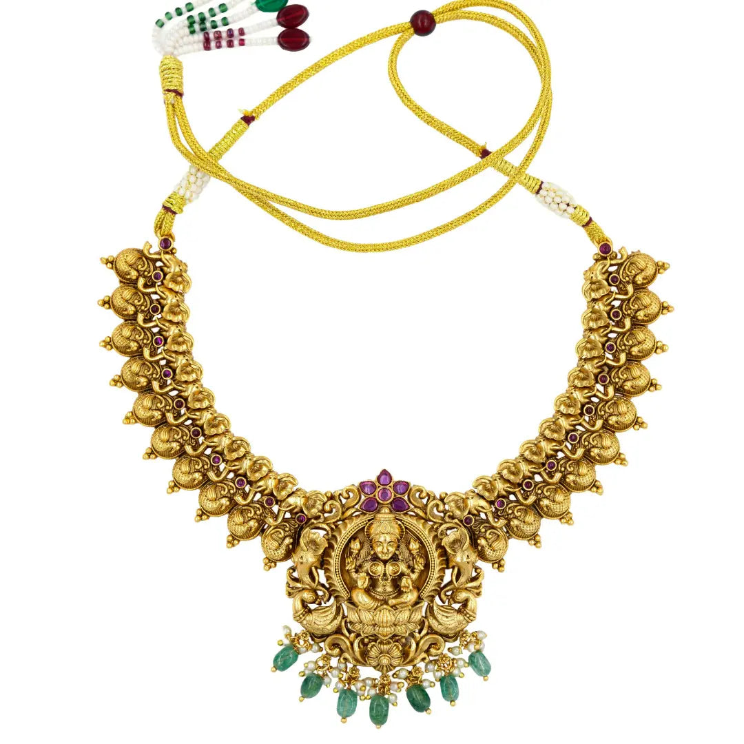 Short Necklace Set  V-138