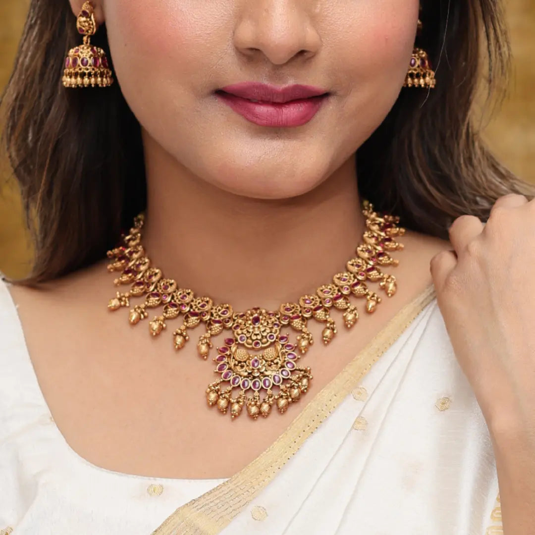 Classic Charm Temple Necklace Set  V-874