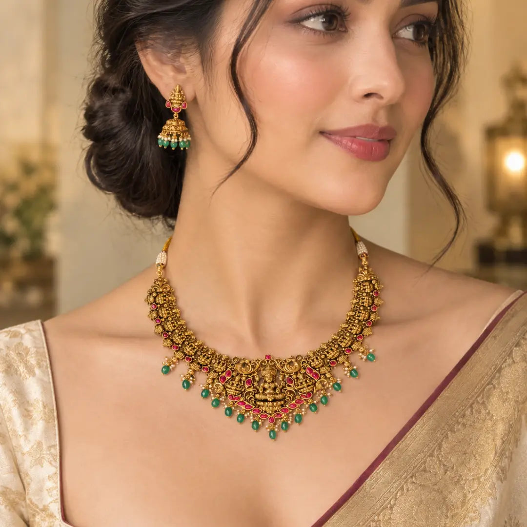 Lakshmi Kemp Temple Jewellery Short Necklace Set K-1190
