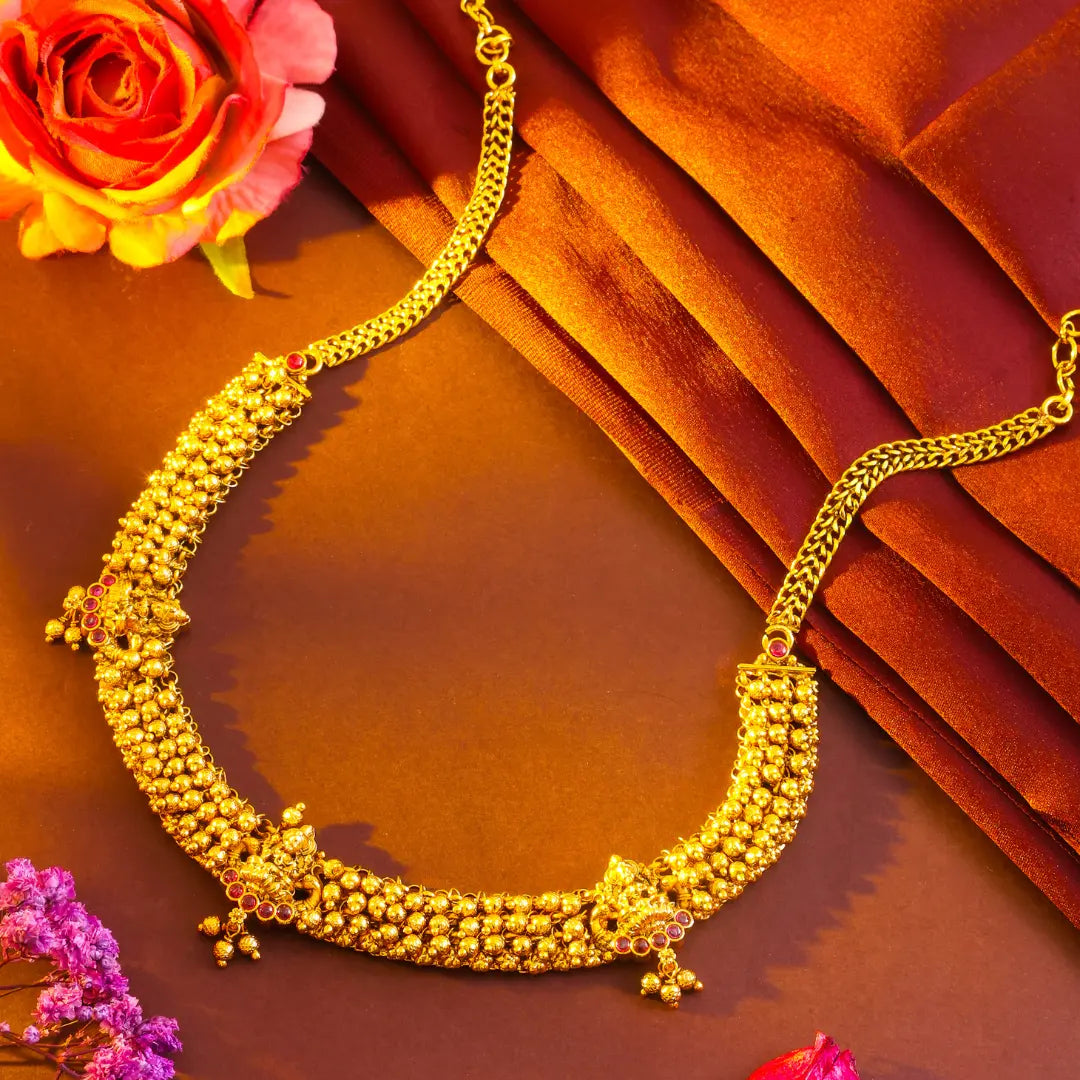 Traditional Temple Jewellery Short Necklace Set for Bridal Saree Looks