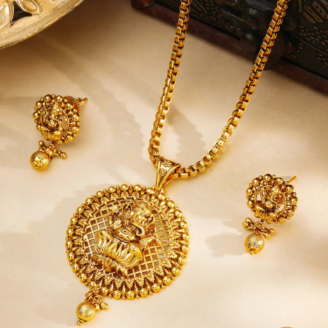 GANPATI PENDENT SET 