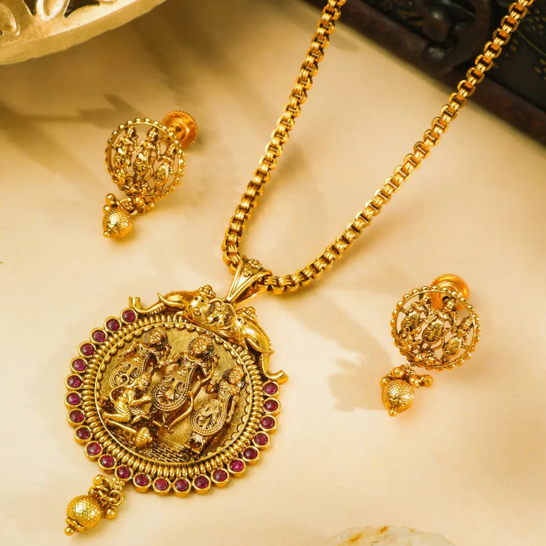 Divine Ram Parivar Temple Pendant Set