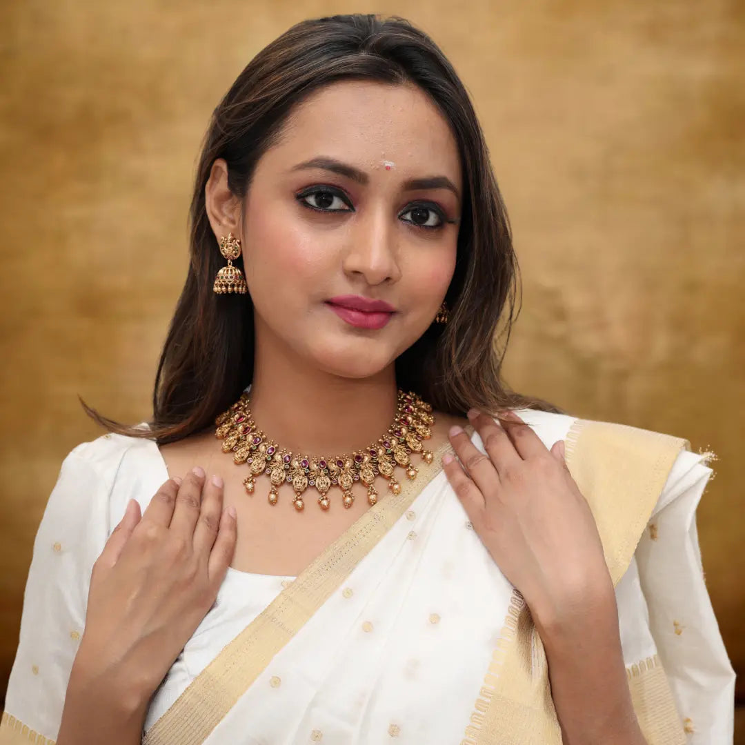 Saanvika Grace Necklace Set V-667