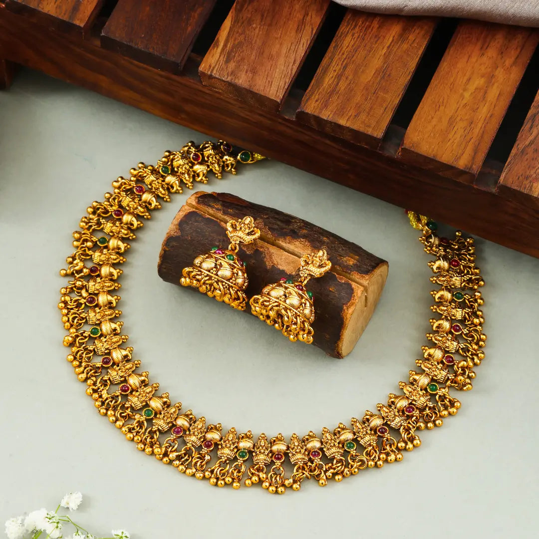 Everyday Minimal Short Necklace Set – Gold-Plated Ethnic Style