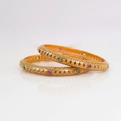 Antique Flower Temple Bangle with Gold-Plated Detailing V-1765