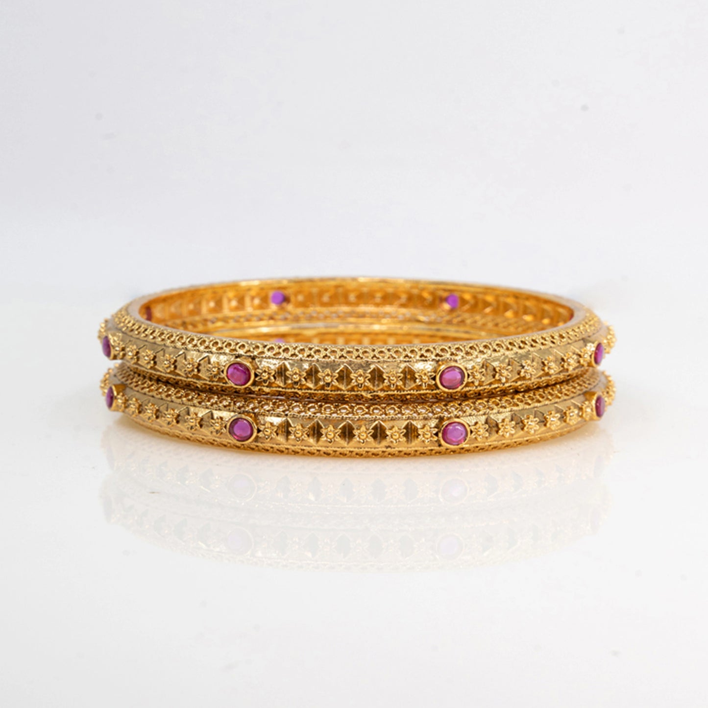 Antique Flower Temple Bangle with Gold-Plated Detailing V-1765