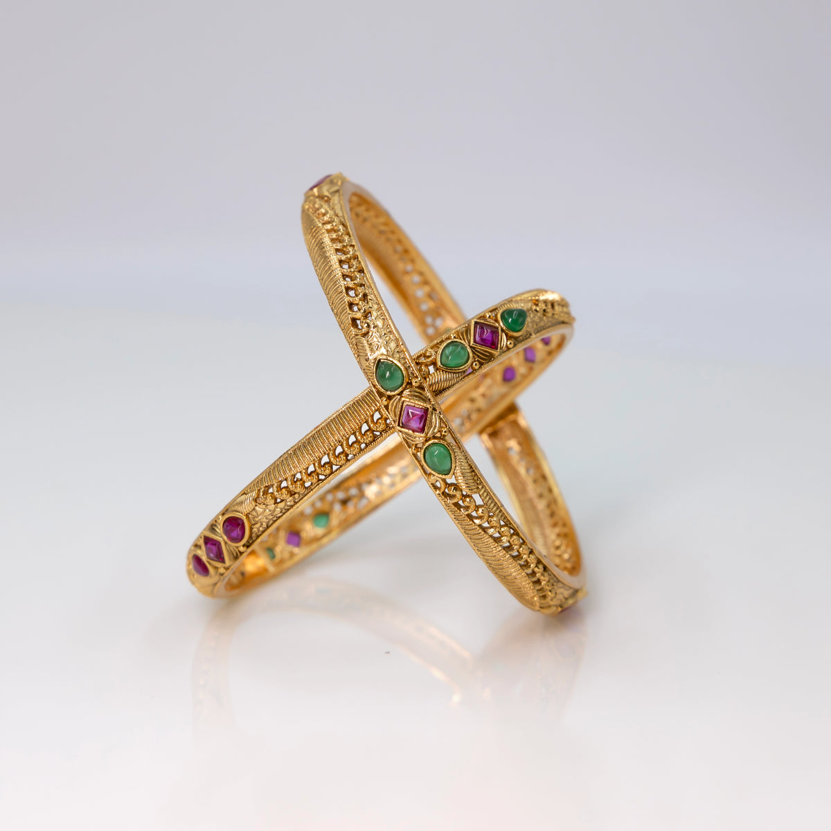 Classic Gold-Plated Temple Bangle V-1242