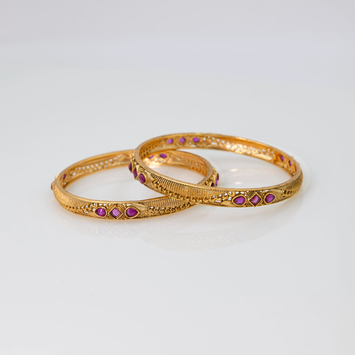 Classic Gold-Plated Temple Bangle V-1242