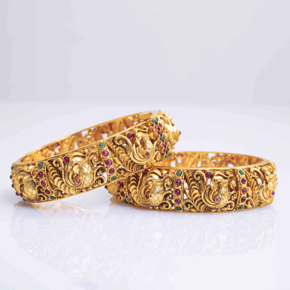 Antique Peacock Gold-Plated Bangle V-1250