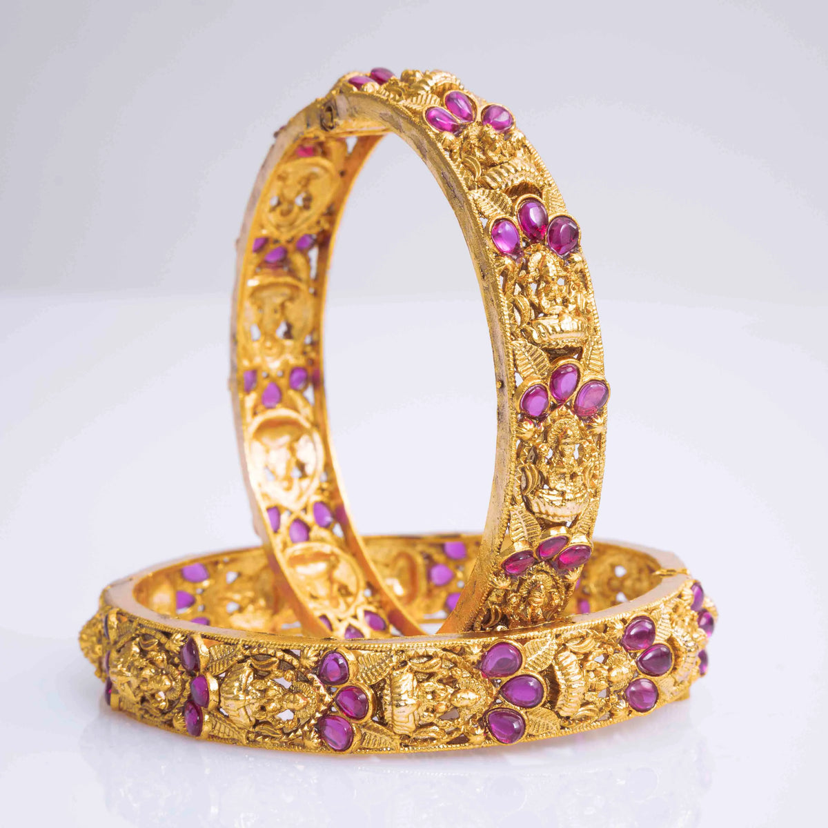 Elegant Gold-Plated Temple Bangle K-989