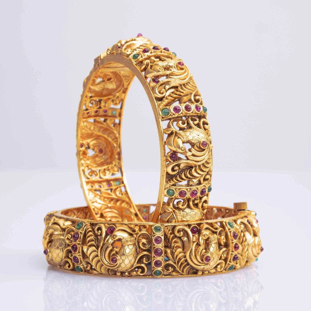 Antique Peacock Gold-Plated Bangle V-1250