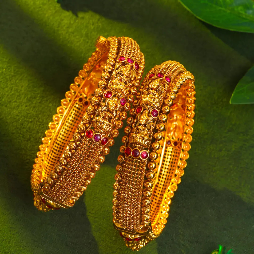 Minimalist Temple Bangles – Lightweight Gold-Plated Design