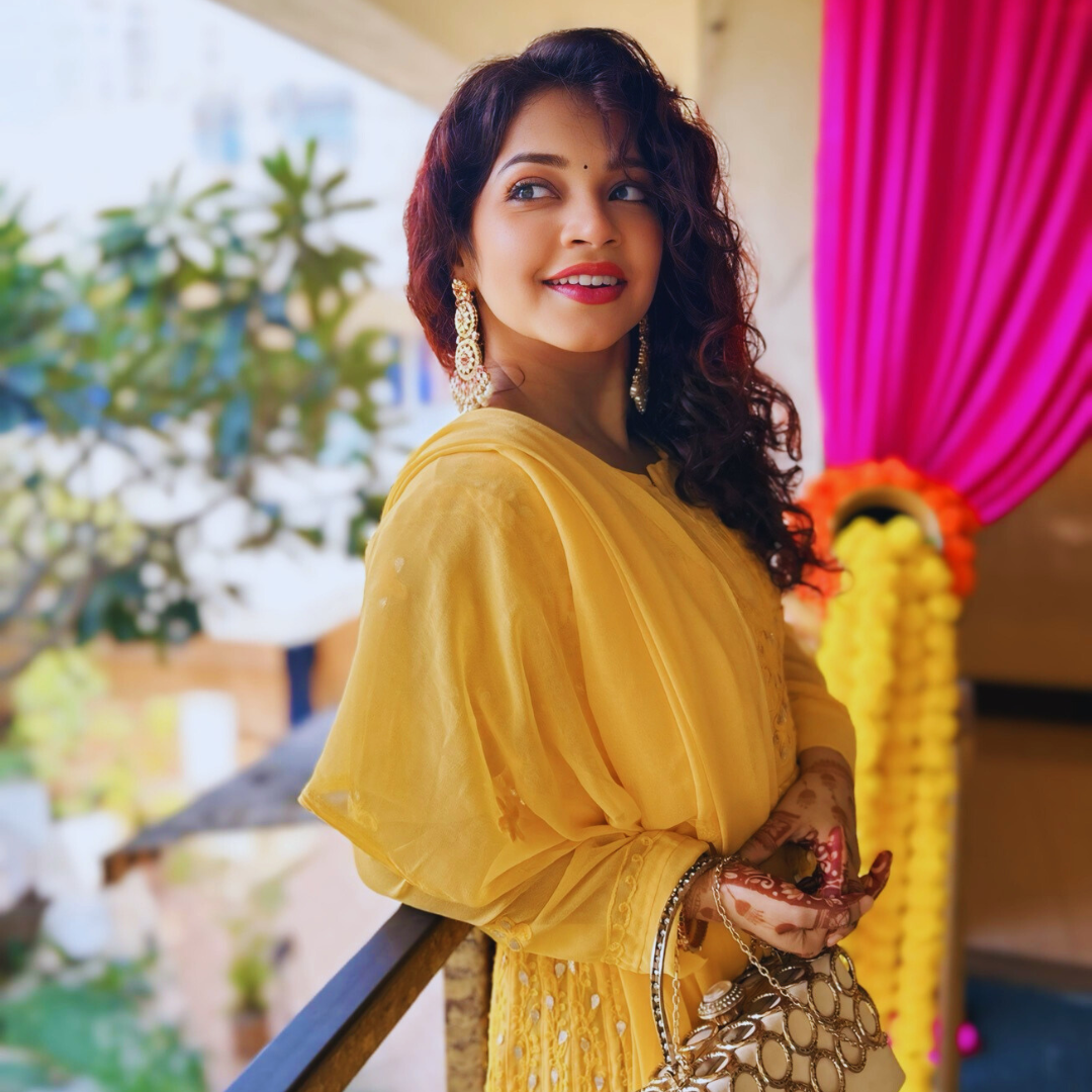 Antique Flower Long Jhumka C-488