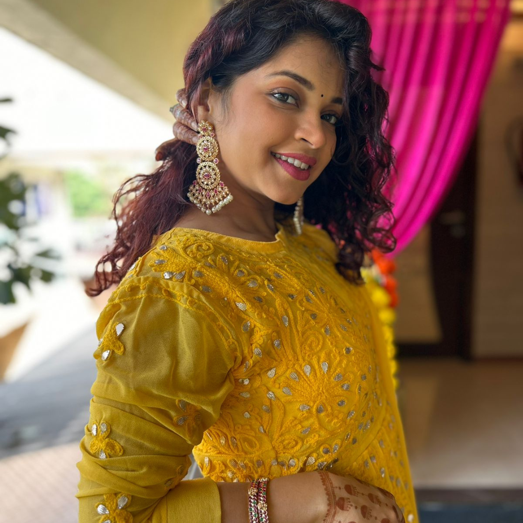 Antique Flower Long Jhumka C-488