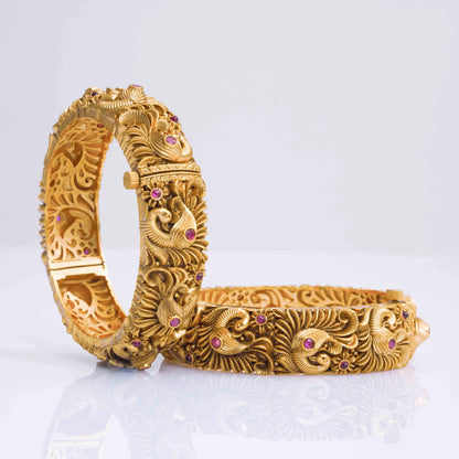 Royal Peacock Temple Bangle in Antique Gold V-1261